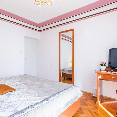 Nicol - One-bedroom With Terrace Dubrovnik